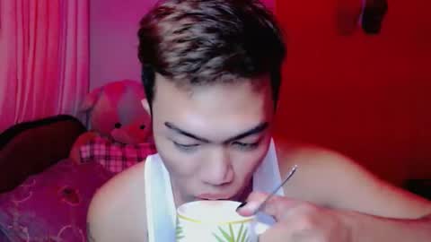 Snapshot of lenawet_0520 chatting on 11/29/25, 08:50 lena online show from 11/29/25, 08:50