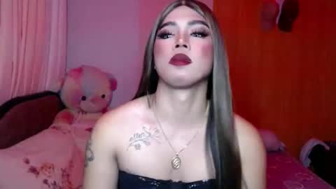 Snapshot of lenawet_0520 chatting on 12/02/25, 09:32 lena online show from 12/02/25, 09:32