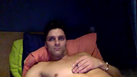 Armando online show from 10/31/25, 02:40