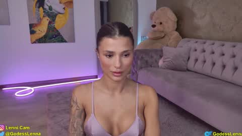 Lenna Goddess online show from 11/15/25, 05:38