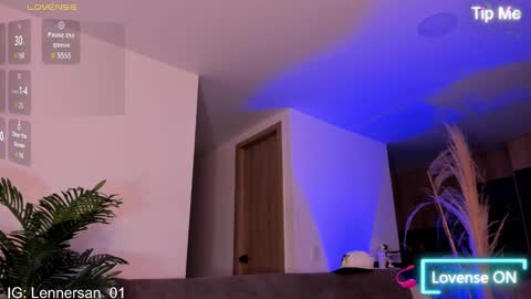 Snapshot of lennercollins_ chatting on 03/07/25, 05:18 Lenner INDEPENDENT MODEL online show from 03/07/25, 05:18