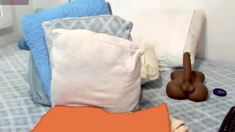 lenz335100 online show from 02/05/25, 11:28