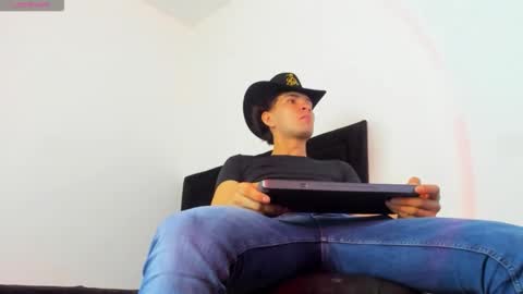 leo183877 online show from 03/12/26, 04:46