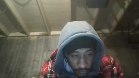 Snapshot of leo199984 chatting on 01/11/25, 05:10 leo199984 online show from 01/11/25, 05:10