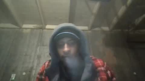 Snapshot of leo199984 chatting on 02/23/25, 04:50 leo199984 online show from 02/23/25, 04:50