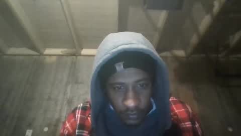 Snapshot of leo199984 chatting on 03/05/25, 03:40 leo199984 online show from 03/05/25, 03:40