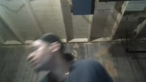 Snapshot of leo199984 chatting on 11/08/25, 05:12 leo199984 online show from 11/08/25, 05:12