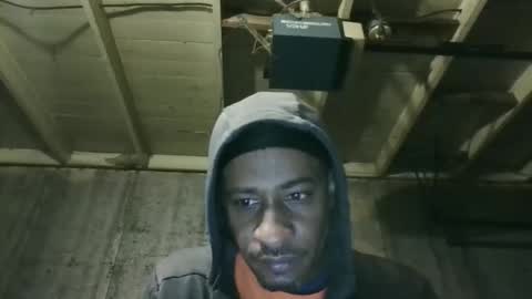 Snapshot of leo199984 chatting on 04/01/26, 02:34 leo199984 online show from 04/01/26, 02:34