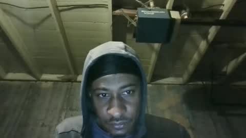 Snapshot of leo199984 chatting on 04/08/26, 02:44 leo199984 online show from 04/08/26, 02:44