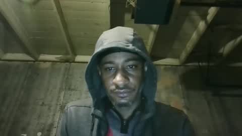 Snapshot of leo199984 chatting on 04/10/26, 01:11 leo199984 online show from 04/10/26, 01:11