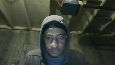 Snapshot of leo199984 chatting on 04/14/26, 02:50 leo199984 online show from 04/14/26, 02:50