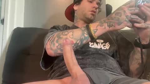 Snapshot of leo20cms chatting on 03/11/26, 12:27 leo20cms online show from 03/11/26, 12:27