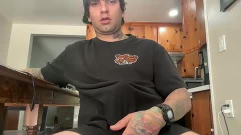 Snapshot of leo20cms chatting on 04/28/26, 08:36 leo20cms online show from 04/28/26, 08:36