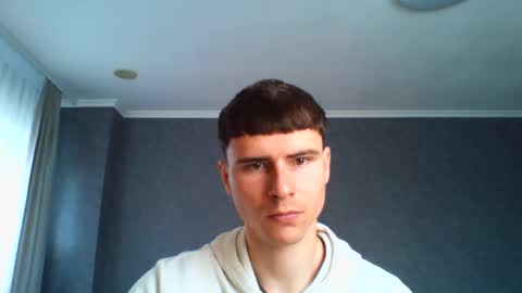 Snapshot of leo__nid chatting on 04/29/26, 06:17 Leo online show from 04/29/26, 06:17