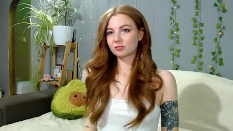 Snapshot of leo_and_lori chatting on 04/19/26, 10:34 Leo and Lori online show from 04/19/26, 10:34