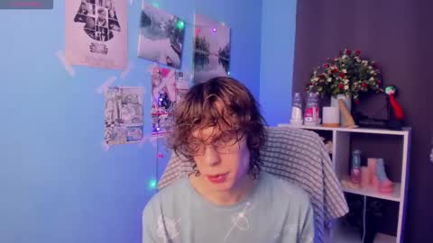 Leo online show from 12/17/25, 04:24