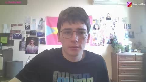 Snapshot of leo_cutie chatting on 03/19/26, 07:56 leo_cutie online show from 03/19/26, 07:56