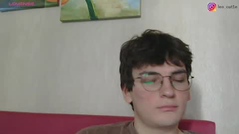 Snapshot of leo_cutie chatting on 05/16/26, 06:32 leo_cutie online show from 05/16/26, 06:32