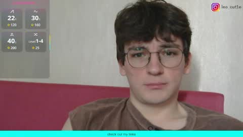Snapshot of leo_cutie chatting on 05/16/26, 06:43 leo_cutie online show from 05/16/26, 06:43