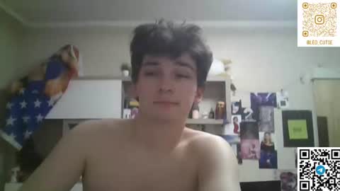 Snapshot of leo_cutie chatting on 08/01/26, 09:46 leo_cutie online show from 08/01/26, 09:46
