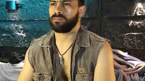 Leo  Diaz online show from 11/21/25, 01:26