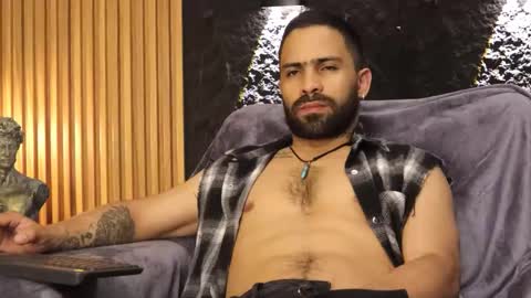 Leo  Diaz online show from 12/05/25, 02:53