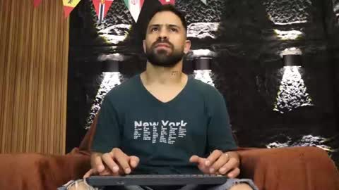 Leo  Diaz online show from 07/11/26, 01:19