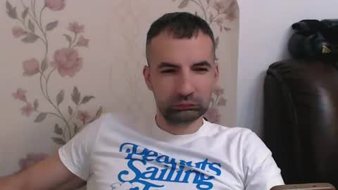 Snapshot of leo_gianni chatting on 07/21/26, 02:08 Leo Gianni online show from 07/21/26, 02:08