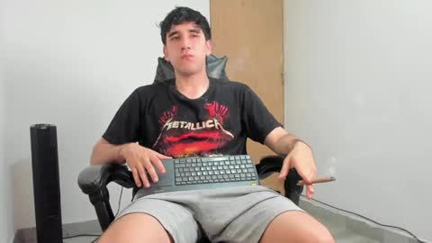 Snapshot of leo_jones389 chatting on 04/28/26, 10:15 Leo Jones online show from 04/28/26, 10:15