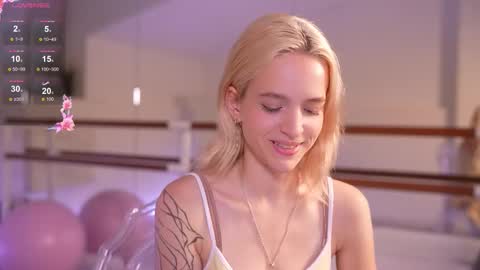  Ashly  online show from 10/10/25, 03:44