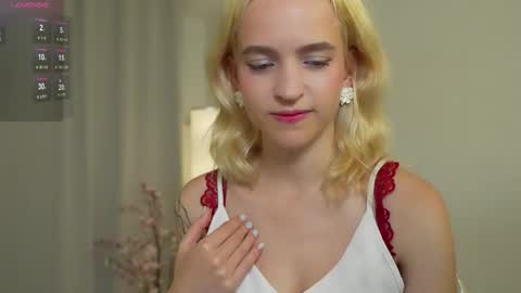  Ashly  online show from 10/16/25, 04:19