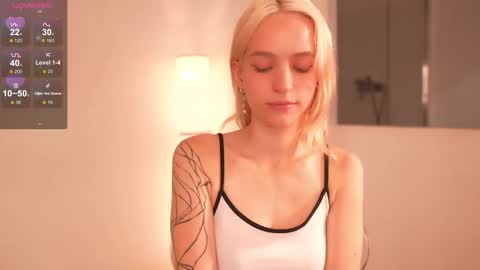  Ashly  online show from 10/23/25, 04:06