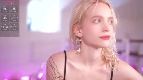  Ashly  online show from 10/29/25, 09:22