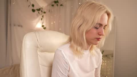  Ashly  online show from 12/02/25, 04:46