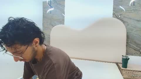 LEO online show from 06/11/26, 03:26