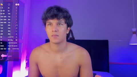 Snapshot of leo_savage_ chatting on 11/24/25, 03:39 Leo online show from 11/24/25, 03:39