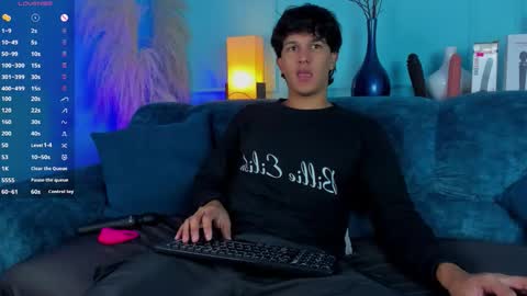 Snapshot of leo_savage_ chatting on 12/02/25, 03:45 Leo online show from 12/02/25, 03:45