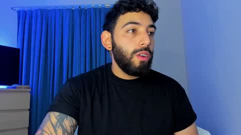 Snapshot of leo_thewolf chatting on 12/16/24, 05:54 Leonardo online show from 12/16/24, 05:54