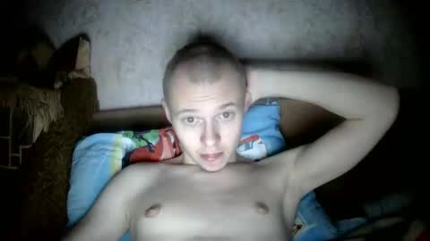 Snapshot of leo_timm chatting on 12/14/25, 11:09 leo_timm online show from 12/14/25, 11:09