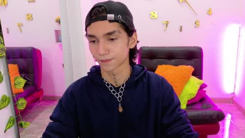 Leo online show from 01/09/25, 02:29