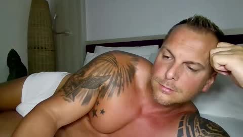 Snapshot of leoboyf4f chatting on 02/09/26, 08:57 TheBigLeo online show from 02/09/26, 08:57