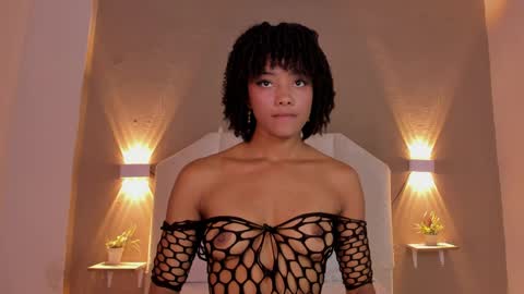 Snapshot of leodovina_16 chatting on 03/25/26, 02:23 Leo online show from 03/25/26, 02:23