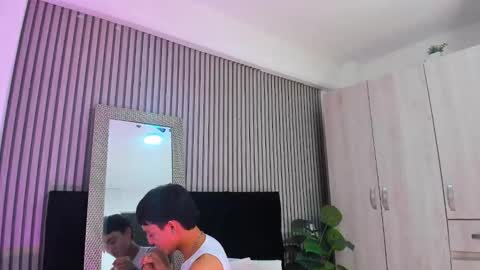 leohard_ online show from 02/03/26, 02:10