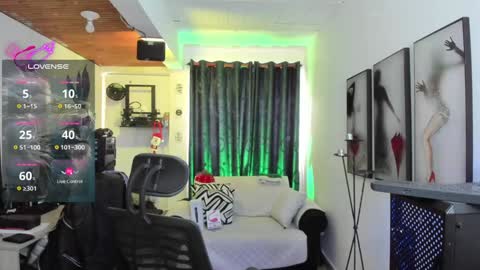 Leon online show from 12/27/24, 03:15