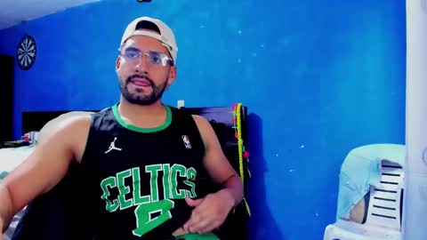 Leon Hart online show from 12/28/24, 06:40