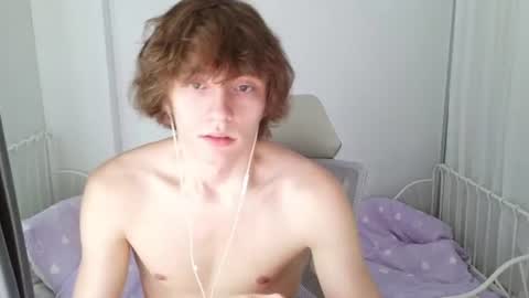 Snapshot of leon_heart666 chatting on 06/08/26, 01:28 Leon online show from 06/08/26, 01:28