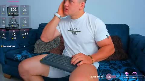 Leon Smoron online show from 10/04/25, 01:20