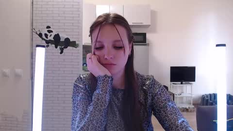 Snapshot of leonaalove chatting on 04/23/26, 01:13 Leonaalove online show from 04/23/26, 01:13
