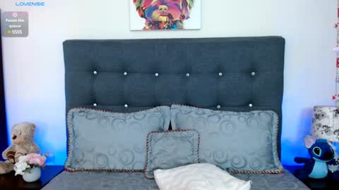 Snapshot of leonacutecam chatting on 01/21/25, 07:06 LUCY online show from 01/21/25, 07:06