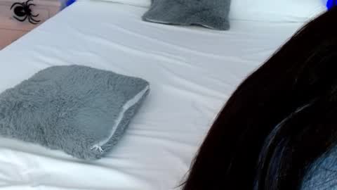 Snapshot of leonacutecam chatting on 10/07/25, 11:46 LUCY online show from 10/07/25, 11:46